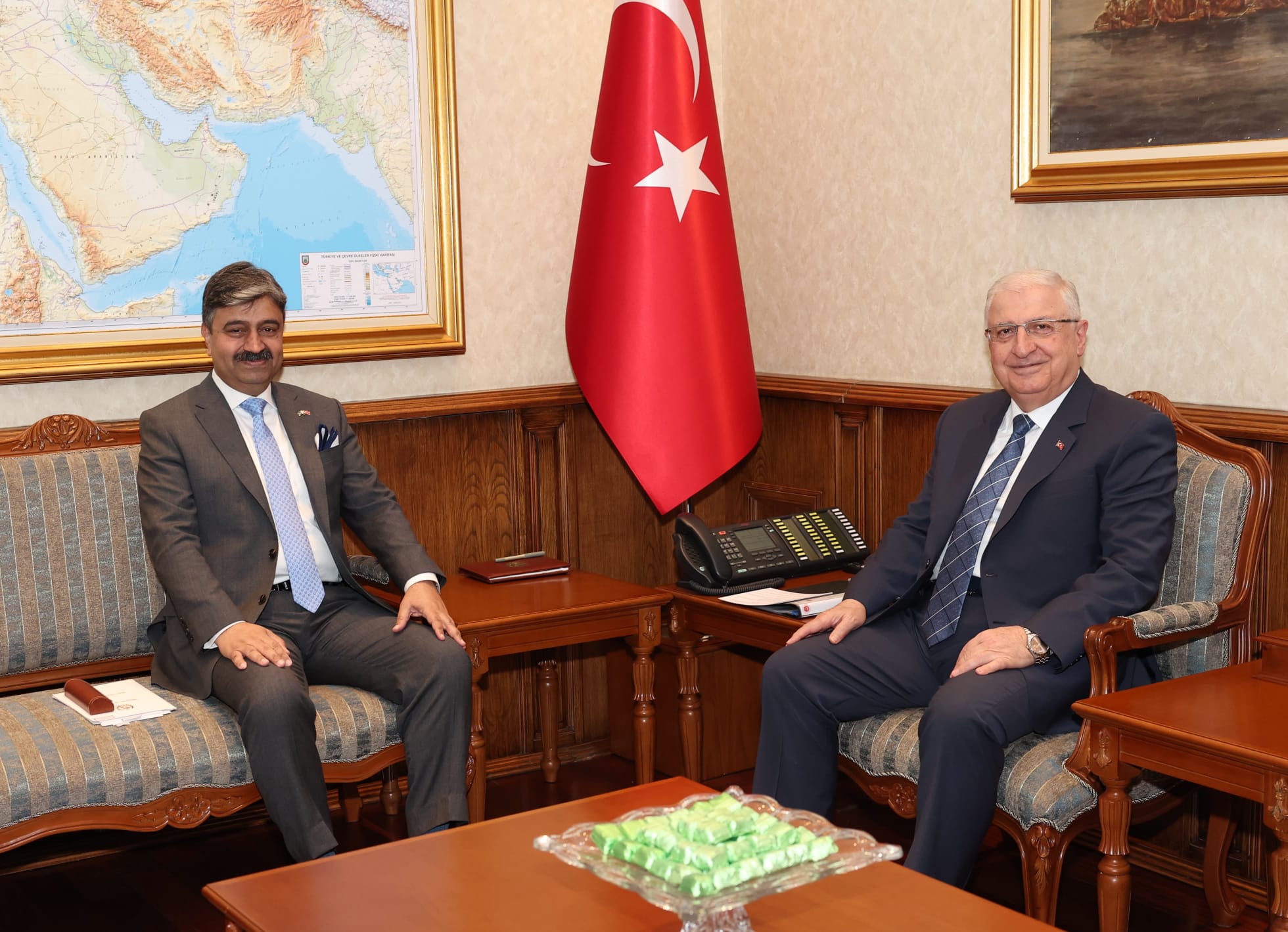 Milli Savunma Bakanı Yaşar Güler, Pakistan Savunma Bakan Yardımcısı Emekli