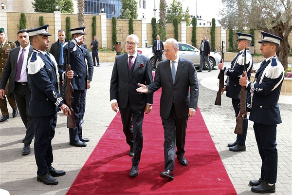 Ramallah, 13 Şubat (Hibya)- Filistin Başbakanı ve Dışişleri Bakanı Muhammed