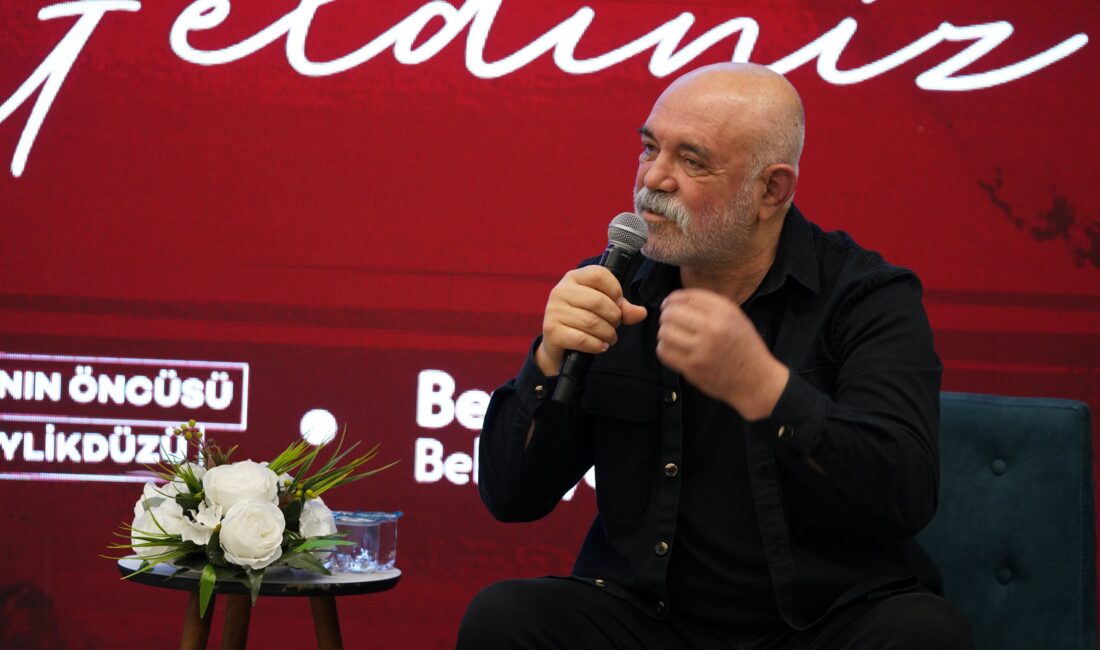 Beylikdüzü Belediyesi tarafından düzenlenen Beylikdüzü Sanat Buluşmaları Satır Arası Sohbetleri’nin