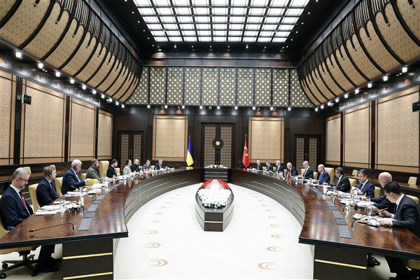 Cumhurbaşkanı Recep Tayyip Erdoğan, Ukrayna Devlet Başkanı Volodimir Zelenski ile