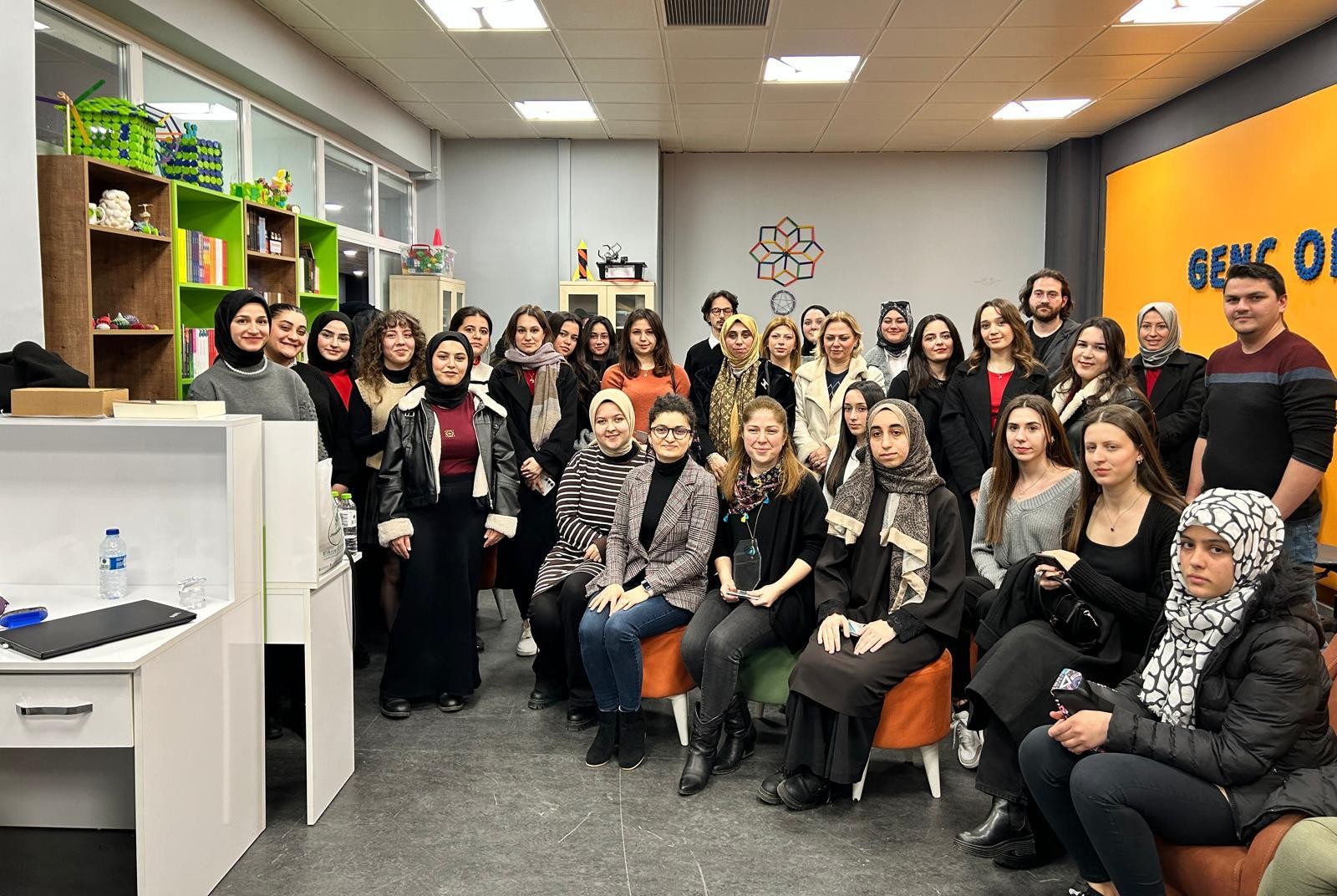 Düzce, 21 Şubat (Hibya) - Düzce Üniversitesi İşletme ve Girişimcilik