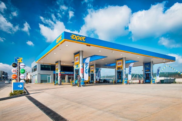 Opet Petrolcülük A.Ş, 2024 yılında 365.821.138 TL ciro elde etti.