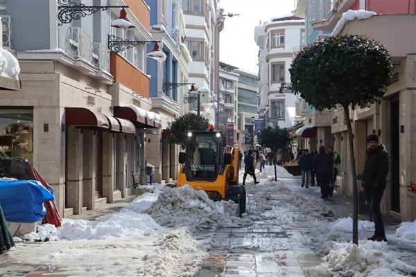 Ordu Büyükşehir Belediyesi ekipleri,