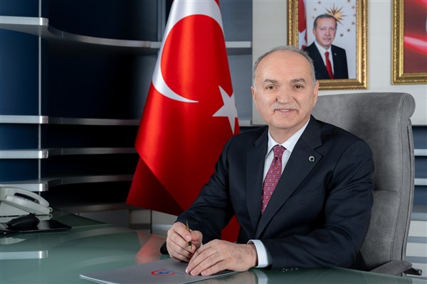 Düzce, 23 Temmuz (Hibya)- Düzce Belediye Başkanı Dr. Faruk Özlü,