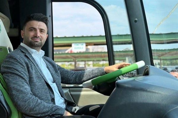 Bursa, 26 Temmuz (Hibya) - Bursaspor Kulübü Başkanı Enes Çelik,