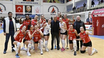 Muratpaşa Belediyespor kadın voleybol takımı, yeni sezonda Arabica Coffee House