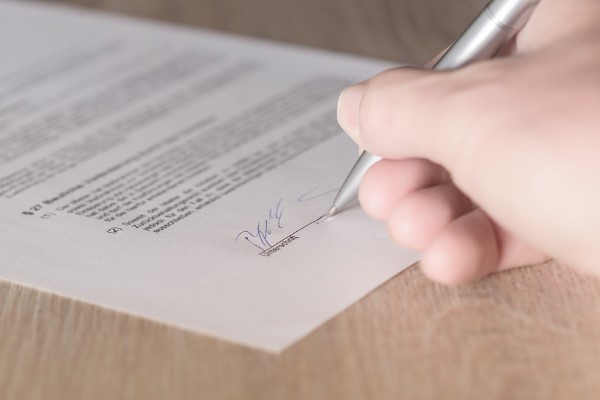 Gen İlaç ve Sağlık Ürünleri Sanayi ve Ticaret A.Ş, distribütörlük