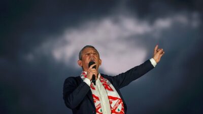 CHP Genel Başkanı Özgür Özel, parti hesabından paylaştığı açıklamasında Akın