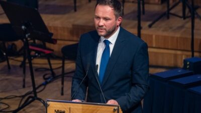 Tallin, 14 Kasım (Hibya)- Estonya Dışişleri Bakanı Margus Tsahkna, Riga’daki