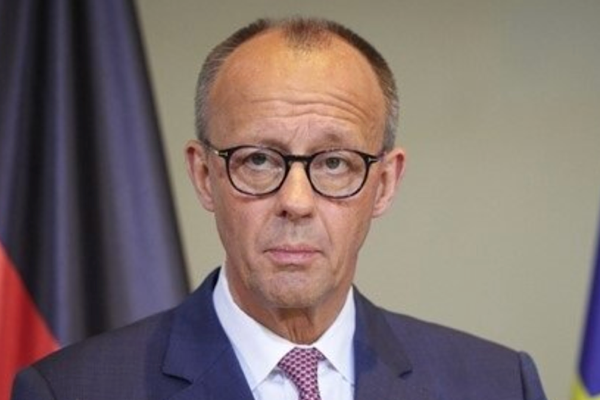 Amman, 6 Aralık (Hibya)-Almanya Başbakanı Friedrich Merz, Ürdün Kralı II.