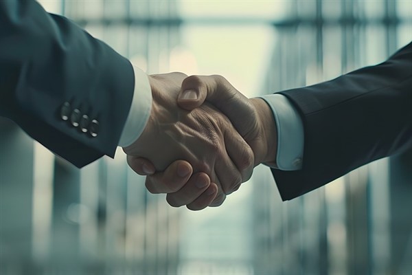 Enerji ve Tabii Kaynaklar Bakanı Alparslan Bayraktar, Kırgızistan Enerji Bakanı