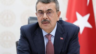 Milli Eğitim Bakanı Yusuf Tekin, Kadıköy Mesleki ve Teknik Anadolu