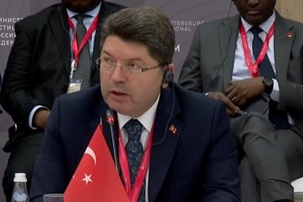 Adalet Bakanı Yılmaz Tunç, Parlamentolar Arası Birlik (PAB) heyetiyle hukuk