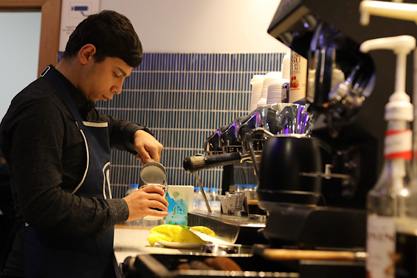 Bursa Büyükşehir Belediyesi tarafından hayata geçirilen istihdam projesiyle özel gereksinimli