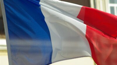 Prag, 10 Aralık (Hibya) -  Çek Cumhuriyeti Başbakanı Petr