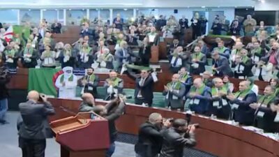 Stockholm, 25 Aralık (Hibya) - Cezayir parlamentosu, Kuzey Afrika devletinin