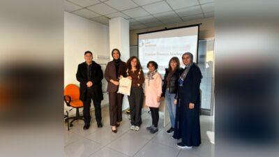 İzmit Belediyesi Engelsiz Ebeveyn Akademisi’nin yedinci hafta eğitiminde, özel gereksinimli