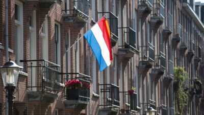 Amsterdam, 18 Aralık (Hibya)-Hollanda Dışişleri Bakanı David van Weel, Hollanda'nın,