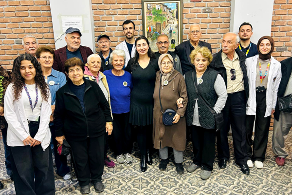 Antalya Muratpaşa Belediyesi, Akdeniz Üniversitesi Hemşirelik Fakültesi iş birliğiyle 60