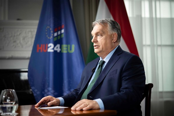 Budapeşte, 20 Aralık (Hibya)-Macaristan Başbakanı Viktor Orban, Avrupa Birliği tarihinde