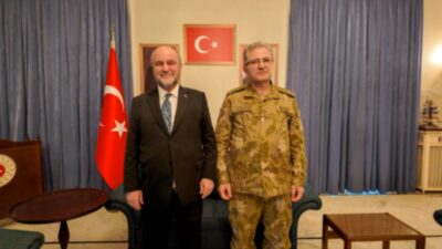 Kara Kuvvetleri Komutanı Orgeneral Metin Tokel, Şam Büyükelçisi Burhan Köroğlu’nu