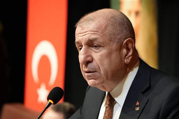 Zafer Partisi Genel Başkanı Prof. Dr. Ümit Özdağ, 2016 yılında