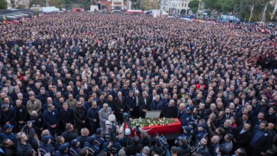 Cumhuriyet Halk Partisi (CHP) Genel Başkanı Özgür Özel, hayatını kaybeden