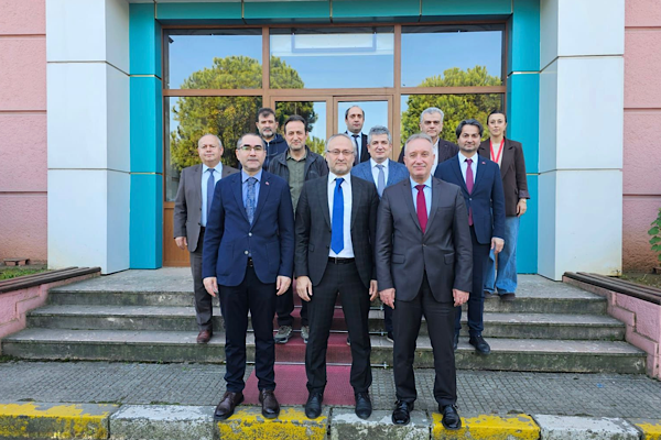 Rize, 5 Aralık (Hibya)-Rize İl Sağlık Müdürü Doç. Dr. Gökhan