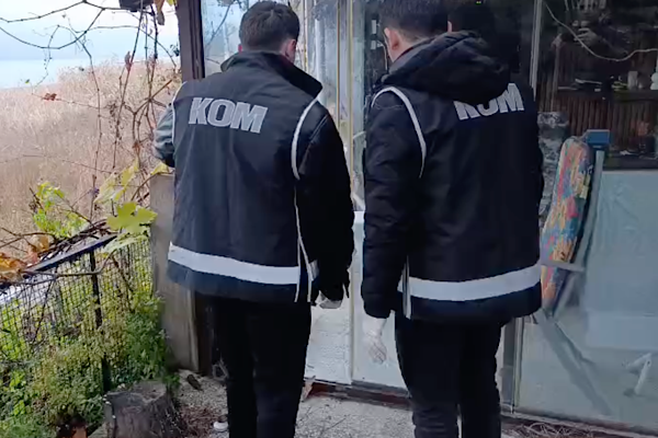 Sakarya İl Emniyet Müdürlüğü ekipleri, Serdivan ilçesinde kaçak alkol üretimi