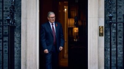 Londra, 18 Aralık (Hibya)-Birleşik Krallık Başbakanı Keir Starmer, faiz indiriminin