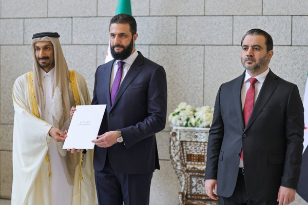 Şam, 11 Aralık (Hibya) - Suriye Arap Cumhuriyeti Cumhurbaşkanı Ahmed