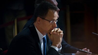 Budapeşte, 19 Aralık (Hibya)- Macaristan Dışişleri Bakanı Peter Szijjarto, Ukrayna