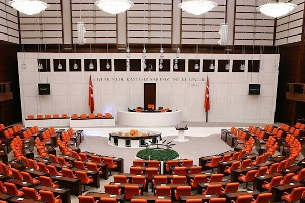 Türkiye Büyük Millet Meclisi (TBMM) tarafından , engelli bireylerin toplumsal