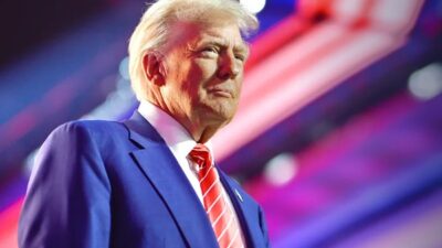 Washington, 8 Aralık (Hibya) - Donald Trump, Washington ve Kiev