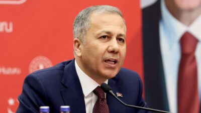 İçişleri Bakanı Ali Yerlikaya, İzmir’in Seferihisar ilçesinde aşırı hız nedeniyle