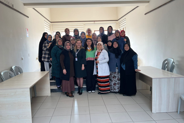 İzmit Belediyesi'ne bağlı İZMEK kurs merkezlerinde, KETEM iş birliğiyle düzenlenen