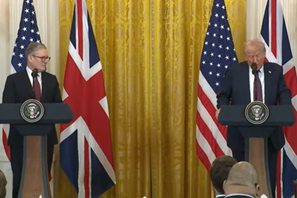 Washington, 20 Ocak (Hibya) - ABD Başkanı Donald Trump, İngiltere'nin