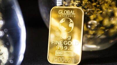 İstanbul, 23 Şubat (Hibya) - Altın fiyatları, Pazartesi günü yaklaşık