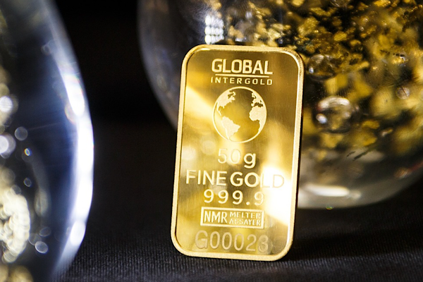 İstanbul, 23 Şubat (Hibya) - Altın fiyatları, Pazartesi günü yaklaşık