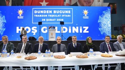 Trabzon Büyükşehir Belediye Başkanı Ahmet Metin Genç, AK Parti Trabzon