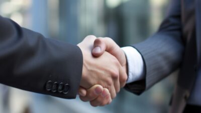 Ticaret Bakan Yardımcısı Mustafa Tuzcu, Ekvator’un Ankara Büyükelçisi Pedro Vintimilla