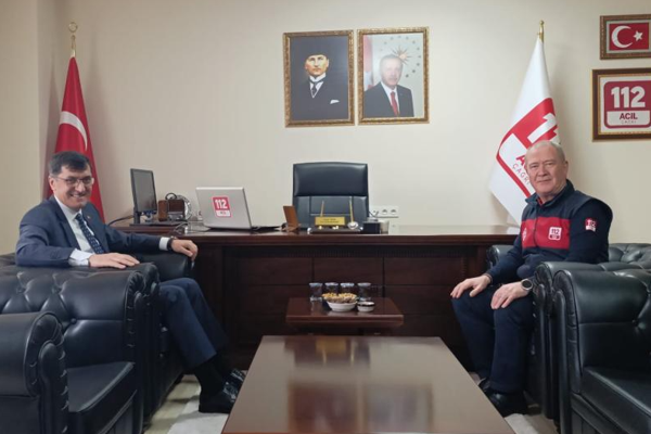 Kütahya Belediye Başkanı Eyüp Kahveci, Kütahya 112 Acil Çağrı Merkezi’ne