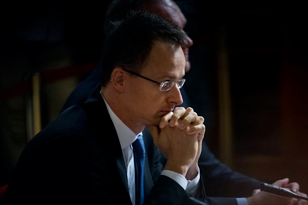 Budapeşte, 20 Şubat (Hibya)-Macaristan Dışişleri Bakanı Peter Szijjarto, Druzhba petrol boru