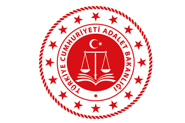 Adalet Bakanlığı tarafından yayımlanan mesajda Tüketici haklarının korunması, bilinçli tüketim