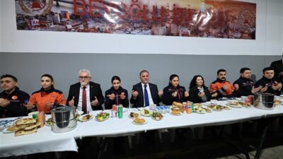 İstanbul Büyükşehir Belediyesi (İBB) Başkanvekili Nuri Aslan, Beyoğlu İtfaiyesi’nde düzenlenen