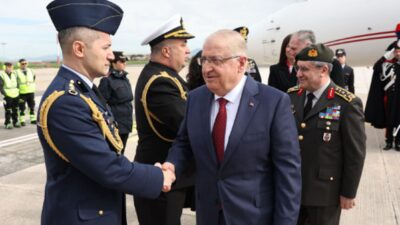 Milli Savunma Bakanı Yaşar Güler, Genelkurmay Başkanı Orgeneral Selçuk Bayraktaroğlu