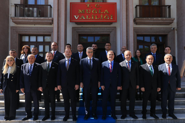 Sağlık Bakanı Prof. Dr. Kemal Memişoğlu, yerinde inceleme ve değerlendirme