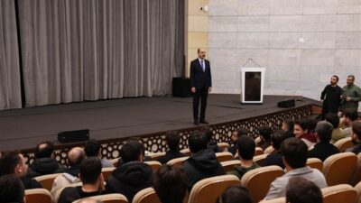 Konya Büyükşehir Belediye Başkanı Uğur İbrahim Altay, belediyeye bağlı daire