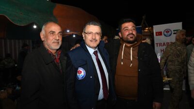 Trabzon Büyükşehir Belediye Başkanı Ahmet Metin Genç, Halep’te kurulan iftar