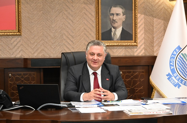 Yalova Belediye Başkanı Mehmet Gürel, Kadir Gecesi dolayısıyla bir mesaj